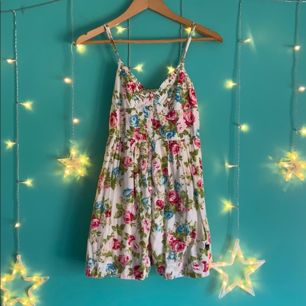 Floral spring/summer dress 😋